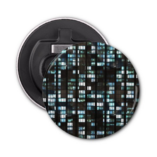 Verlicht vensterpatroon button flesopener (Voorkant)