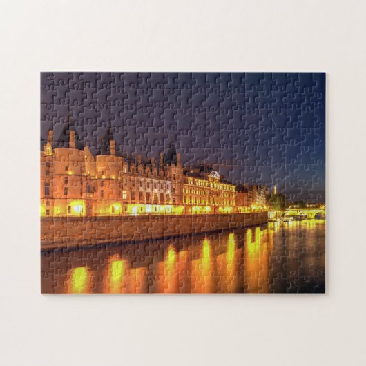 Verlichtde conciergerie bij nacht - Parijs, Frankr Legpuzzel (Horizontaal)