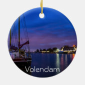 Verlichtde haven van Volendam 's nachts Keramisch Ornament (Achterkant)