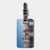 Verlichtde skyline van het centrum van Miami bij s Bagagelabel (Voorkant verticaal)