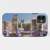 Verlichtde skyline van het centrum van Miami bij s Case-Mate iPhone Case (Achterkant (horizontaal))