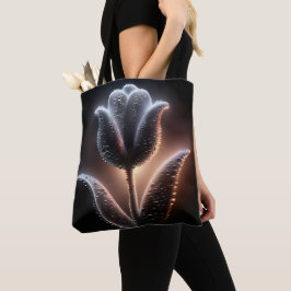 Verlichte tulp met regendruppels tote bag