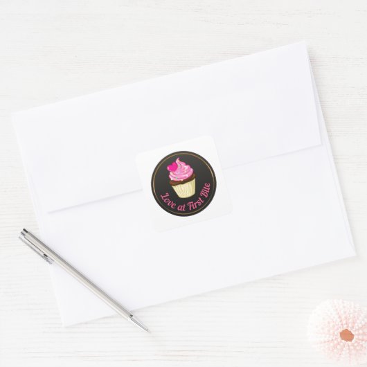 Verliefd op het eerste hapje Cupcake liefhebber Vierkante Sticker (Envelop)