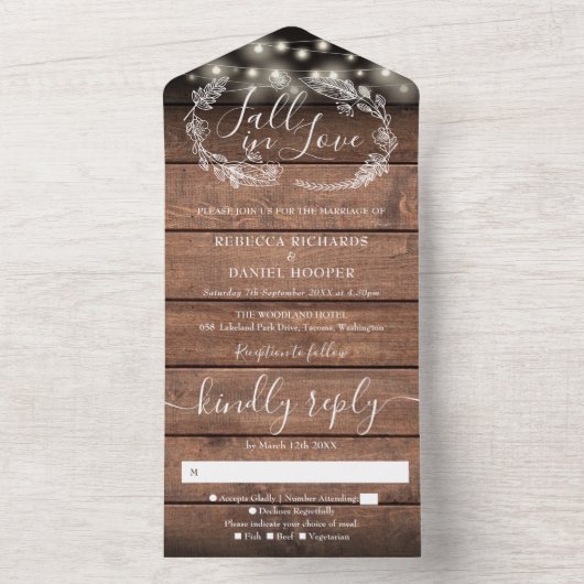 Verliefd worden Rustieke Slingerlichtjes Bloemige  All In One Uitnodiging (Binnen)