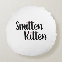 Verliefde Kitten Schattige Valentijnsdag Rond Kussen