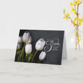 Verlies van een kleinkind Sympathie Witte Tulpen Kaart (Gele Bloem)