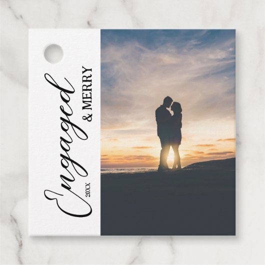 Verloofd & vrolijk paar foto bedankjes labels (Voorkant)