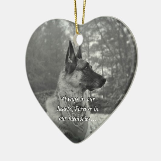 Verloren huisversiering keramisch ornament (Links)