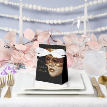 Verloren in een Halloween-maskeradefeest