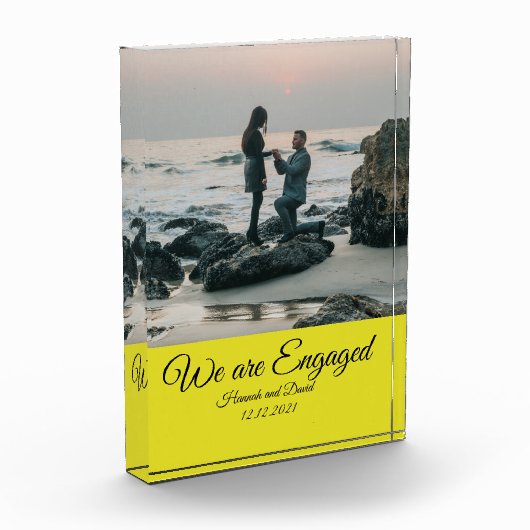 Verloving Couple's Photo and Name Yellow Fotoblokken (Links)