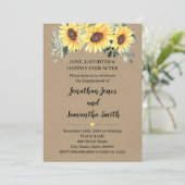 Verloving Greenery Sunflower Rustic Wedding Kaart (Staand voorkant)