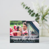 Verloving modern script slaat de datumfoto op briefkaart (Staand voorkant)