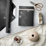 Verloving van de zwarte diamant Elegant Sparkle We Cadeaupapier<br><div class="desc">Black Diamond Elegant Sparkle Wedding Verloving Wrapping Paper heeft een stijlvol patroon van zwarte mousserende diamanten op een zwarte achtergrond. Ideaal voor bruiloften,  verlovingen,  verjaardagen en nog veel meer. Ontworpen door Evco Studio www.zazzle.com/store/evcostudio</div>