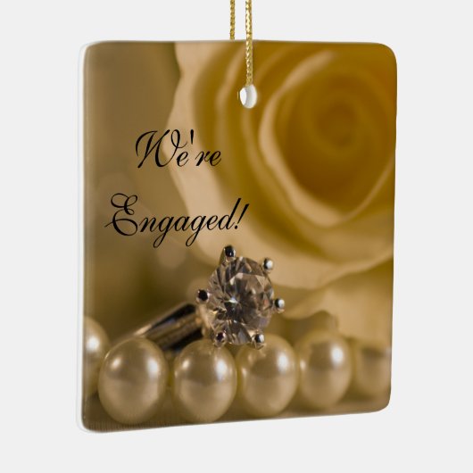 Verloving van witte rozen, van Ring en van parels Keramisch Ornament (Rechts)