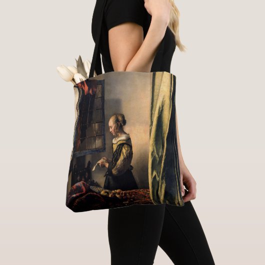 Vermeer - Meisje leest een brief in een open venst Tote Bag (Dichtbij)