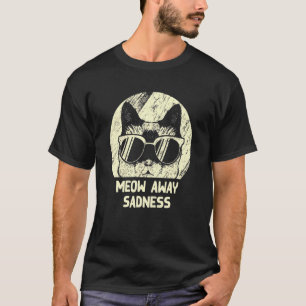Vermijd het positieve beeld van een droevige kat. t-shirt