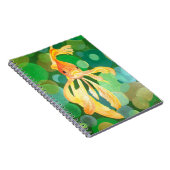 Vermilion Goldfish zwemmen in groene bubbels Notitieboek (Rechterzijde)