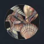 Verminderingen van het Zee Ronde Klok<br><div class="desc">Deze kunstdruk toont de mooiste dingen in de natuur in de oceaan. Vind alle verschillende soorten het leven van het zee in dit afbeelding met inbegrip van een Verrekijker,  Zand Dollars,  en Reefs die diep in het zee worden begraven. Dit collectie is een must voor je volgende Zazzle producten.</div>