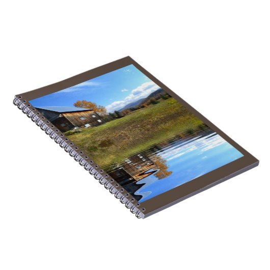 Vermont Barn met reflecties Notitieboek (Rechterzijde)