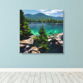 Vermont Mooie Kristalhelder Meer Bergen Canvas Afdruk (Insitu (Houten vloer))