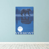 VermontBear in het motorlicht Canvas Afdruk (Insitu (Houten vloer))