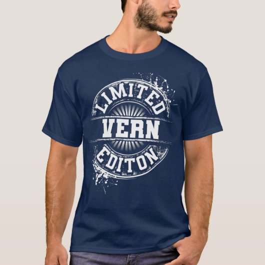 VERN Limited Edition Funny Personalized Name T-shirt (Voorkant)