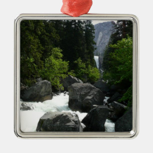 Vernal Falls in de verte bij Yosemite Metalen Ornament
