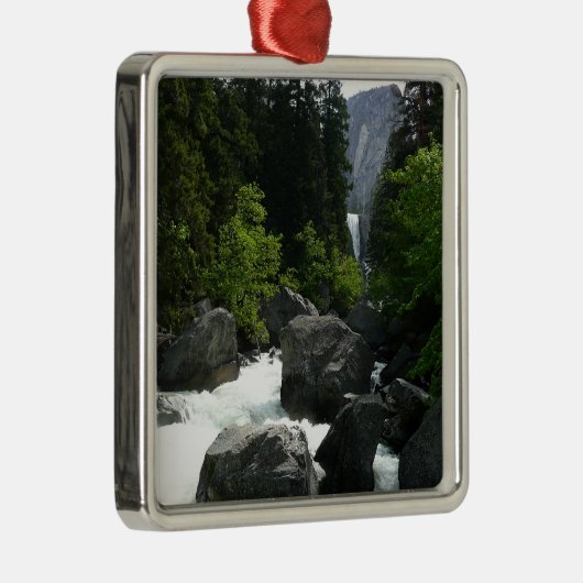 Vernale Herfsten op afstand bij Yosemite Metalen Ornament (Rechts)