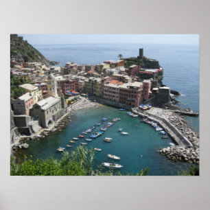 Vernazza van bovenaf poster