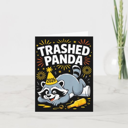 Vernielde Panda Nieuwjaar 2026 Grappig Wasbeerverh Kaart (Voorkant)