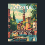 Verona Italië Reizen Kunst Vintage Briefkaart<br><div class="desc">Verona retro vector reisontwerp. Verona is een stad in het noorden van de Italiaanse regio Veneto,  met een middeleeuwse oude stad gebouwd tussen de meanderende Adige rivier. Het is beroemd om de setting van Shakespeare's "Romeo en Julia."</div>