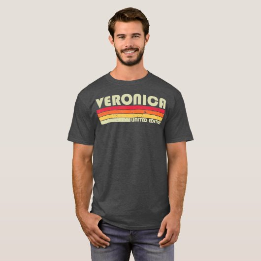 VERONICA Gift Name Persoonlijke Retro  T-shirt (Voorkant volledig)