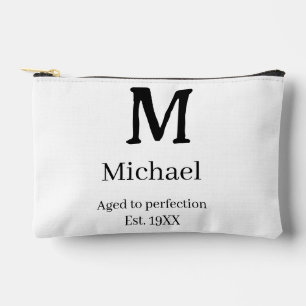 Verouderd tot perfectie est. 19XX monogram naam le Etui