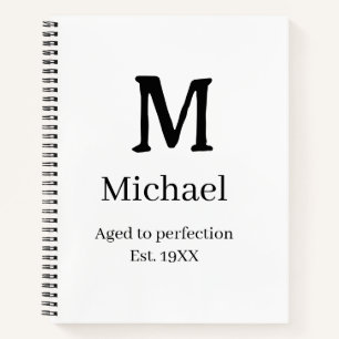 Verouderd tot perfectie est. 19XX monogram naam le Notitieboek