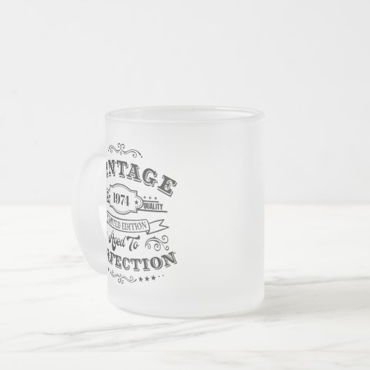  Verouderd tot perfectie Frosted Mok (Voorkant links)