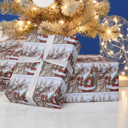 verpakken van onder spanning staande kerstman en  cadeaupapier (Feestdagen)