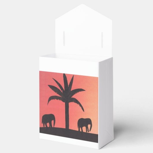 Verpakking met olifantenbord bedankdoosjes (Geopend)