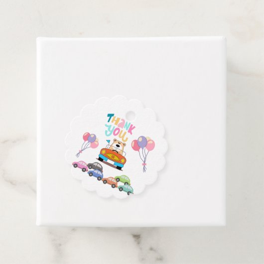 Verpakking partij levert bedankjes labels (In situ)