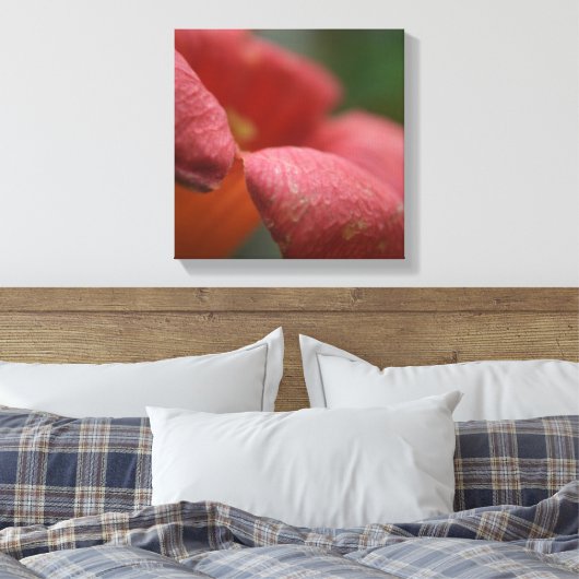 Verpakt canvus close-up bloemen canvas afdruk (Insitu (Slaapkamer))