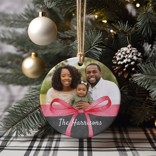 Verpakt in rood | Kerstfeest met foto's Keramisch Ornament