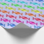 Verpakte snoepjes met verschillende kleuren cadeaupapier (Hoek)