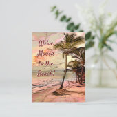 Verplaatsende aankondiging Zonneopstrand met palmb Briefkaart (Staand voorkant)