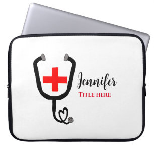 Verpleegkundige arts rood plus stethoscoop voeg na laptop sleeve