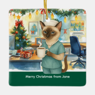 Verpleegkundige kersttijd op de werkvloer keramisch ornament