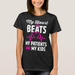 Verpleegkundige Moeder Cardiologie Mijn Hart Slaat T-shirt
