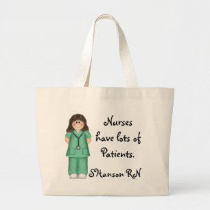 Verpleegkundigen hebben veel patiënten grote tote bag