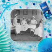 Verpleegkundigen in Tea, begin jaren 1900 Papieren Bordje (Feest)