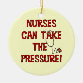 Verpleegkundigen kunnen de druk op zich nemen keramisch ornament (Voorkant)
