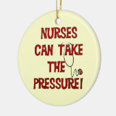 Verpleegkundigen kunnen de druk op zich nemen keramisch ornament (Links)