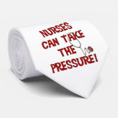 Verpleegkundigen kunnen de druk op zich nemen stropdas (Opgerold)